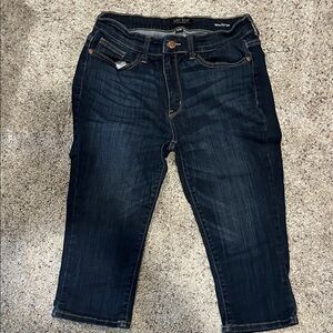 Judy Blue Dark Wash Skinny Fit Capri Jeans 11/30